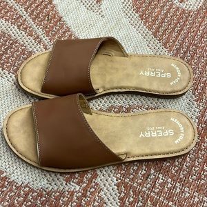 Sperry sandals size 9